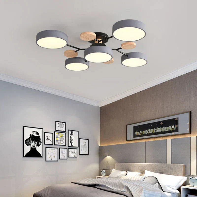 Versatile LED Chandelier